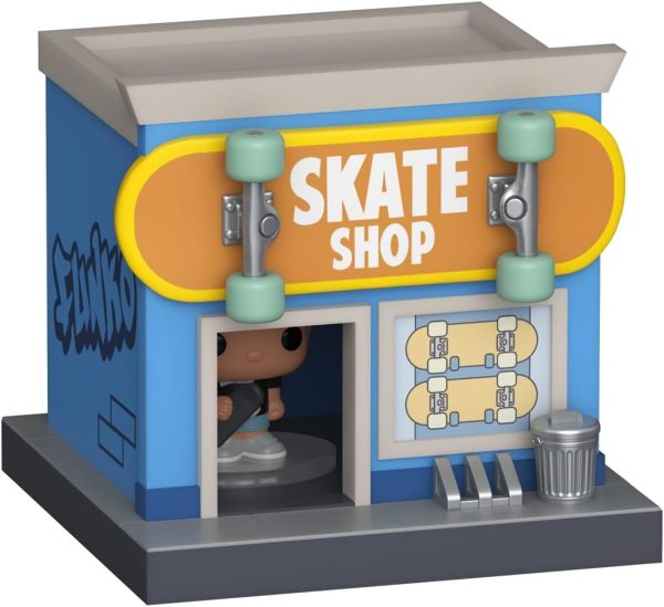 Funko Pop! Bitty Pop Town: Bitty City - Skateboarder and Skate Shop - Gift Idea IP - Mini Vinyl Display - Toys for Kids & Adults