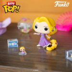 Funko Bitty Pop Disney Princesses - Cinderella. Snow White. Aurora and A Surprise Mystery Mini Figure - 0.9 Inch (2.2 Cm) Collectable - Stackable Display Shelf Included - Gift Idea